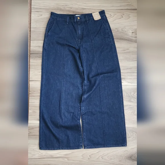 Madewell Superwide-Leg Jeans - Picture 2 of 13